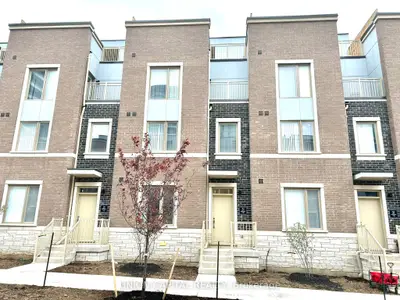 31 Almond Blossom Mews Th 154, Vaughan, On L4k 0n7