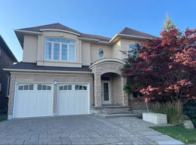 Detached in Aurora