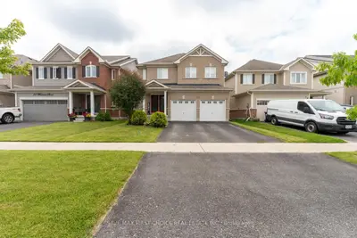 23 Warman Street, New Tecumseth, On L9r 0b9