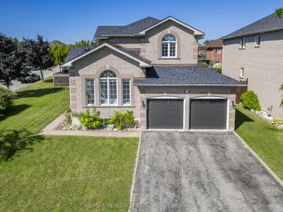 1970 Thompson Street, Innisfil, On L9s 4z5