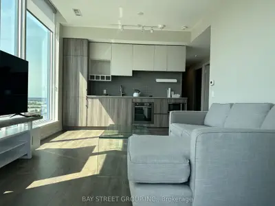 898 Portage Parkway 2309, Vaughan, On L4k 0j6