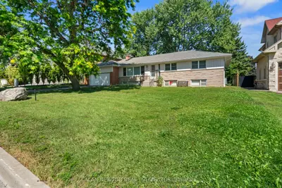 Detached in Vaughan