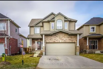 Detached in New Tecumseth