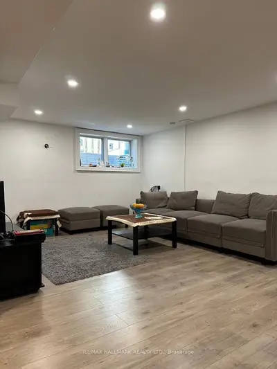 Detached in Aurora