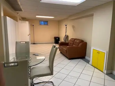 Detached in Richmond Hill