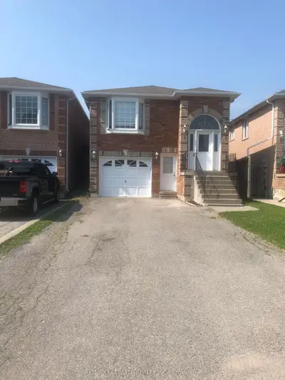 55 Roughley Street, Bradford West Gwillimbury, On L3z 3b3