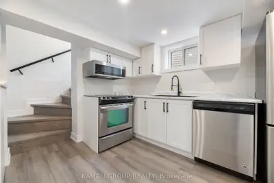 Semi-Detached in Newmarket