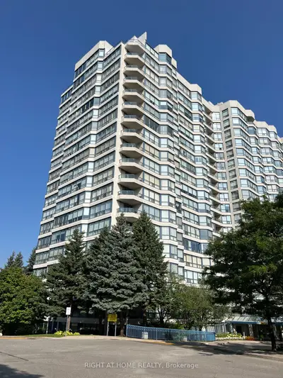 7300 Yonge Street 1112, Vaughan, On L4j 7y5
