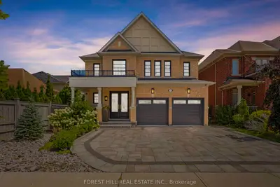 133 Lady Valentina Avenue, Vaughan, On L6a 0e2