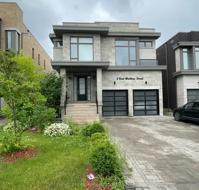 Detached in Richmond Hill