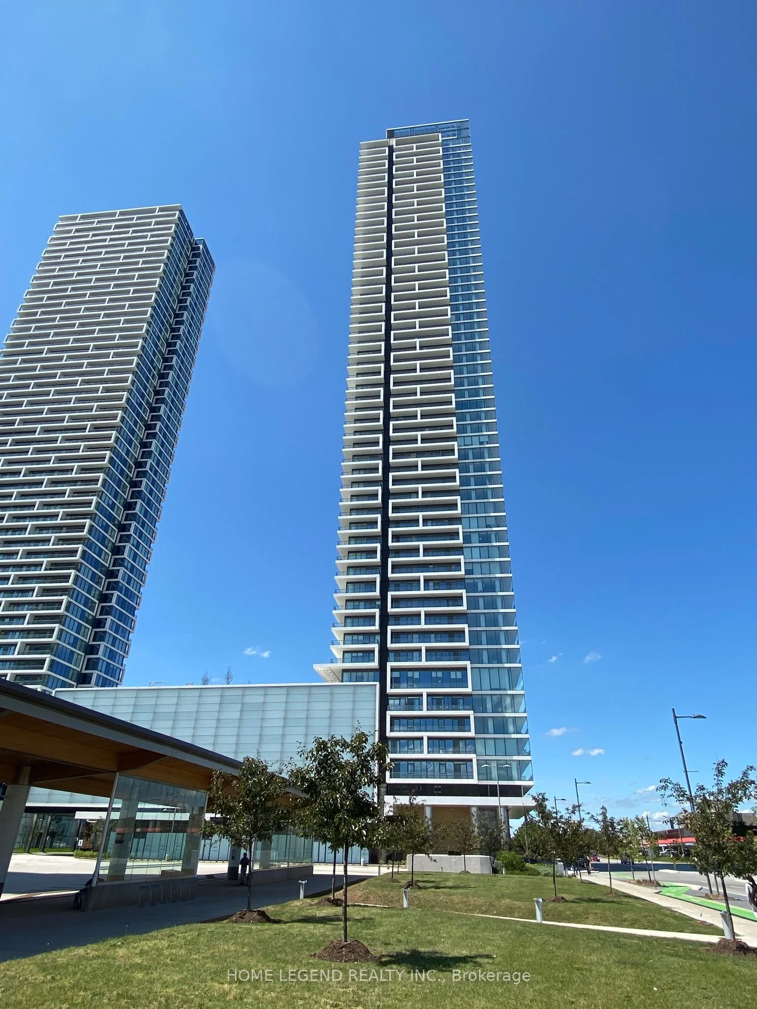950 Portage Parkway 4607, Vaughan, On L4k 0j7