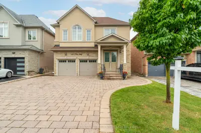 Detached in Vaughan