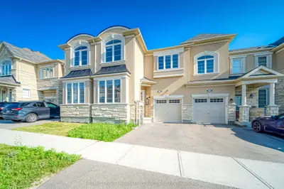 16 Ness Drive, Richmond Hill, On L4s 0j9