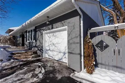 Detached in Newmarket