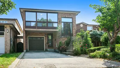Detached in Vaughan