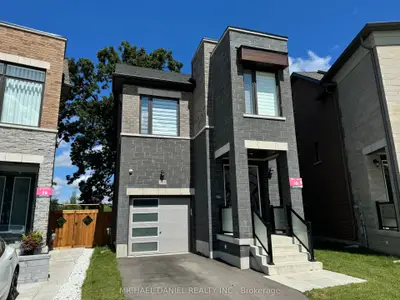 565 New England Court, Newmarket, On L3x 0m5