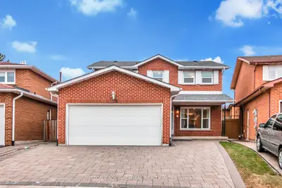 Detached in Vaughan