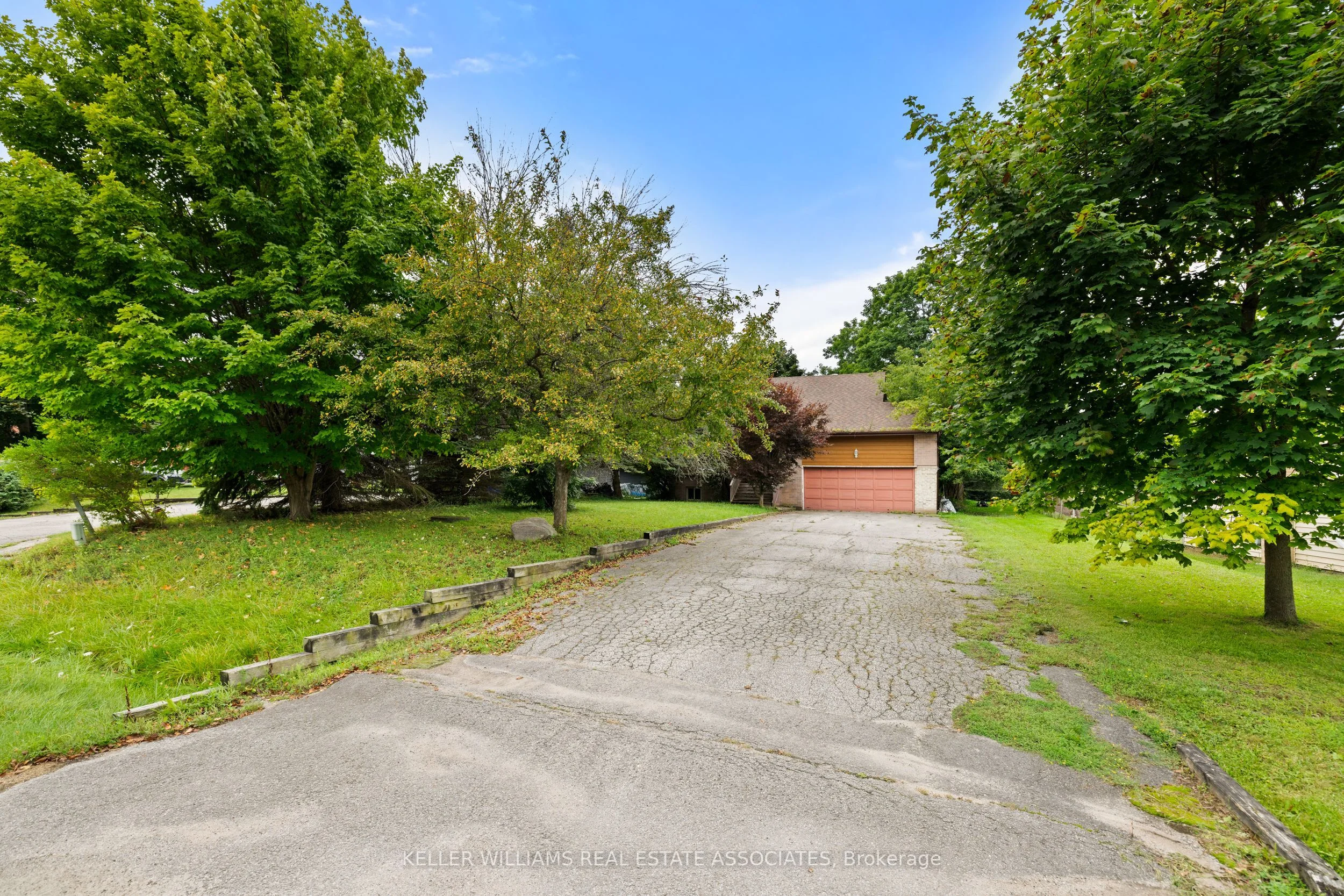 820 Church Dr Drive S, Innisfil, On L0l 1w0