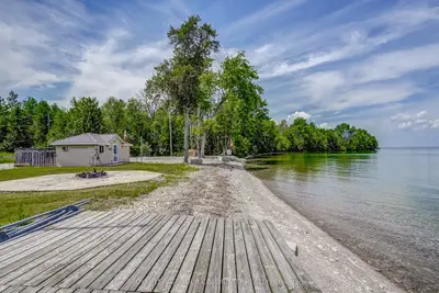 Detached in Georgina Islands