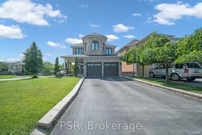 Detached in Vaughan