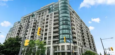 Condo Apartment in Richmond Hill