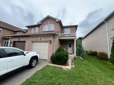 Semi-Detached in Vaughan