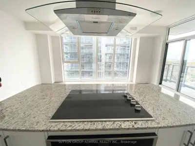 20 Gatineau Drive 1008, Vaughan, On L4j 0l3