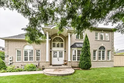 Detached in Markham