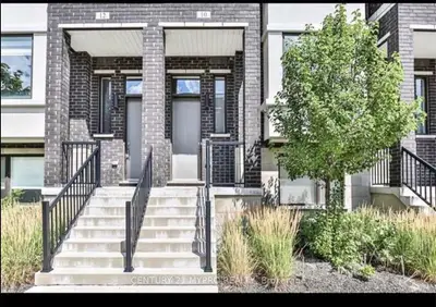 12 Ambler Lane 87, Richmond Hill, On L4c 0z8