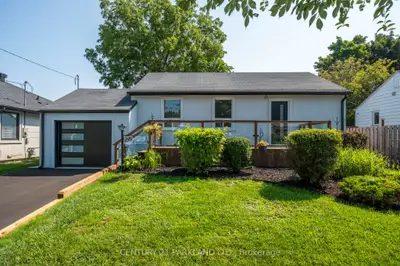 249 Stanley Street, Newmarket, On L3y 4n1