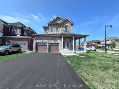Detached in Bradford West Gwillimbury