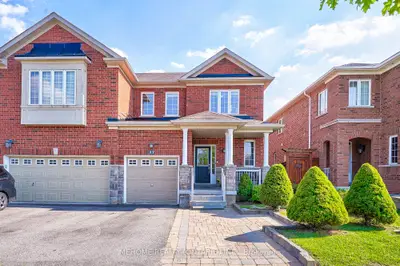 27 Aikenhead Avenue, Richmond Hill, On L4s 0a8