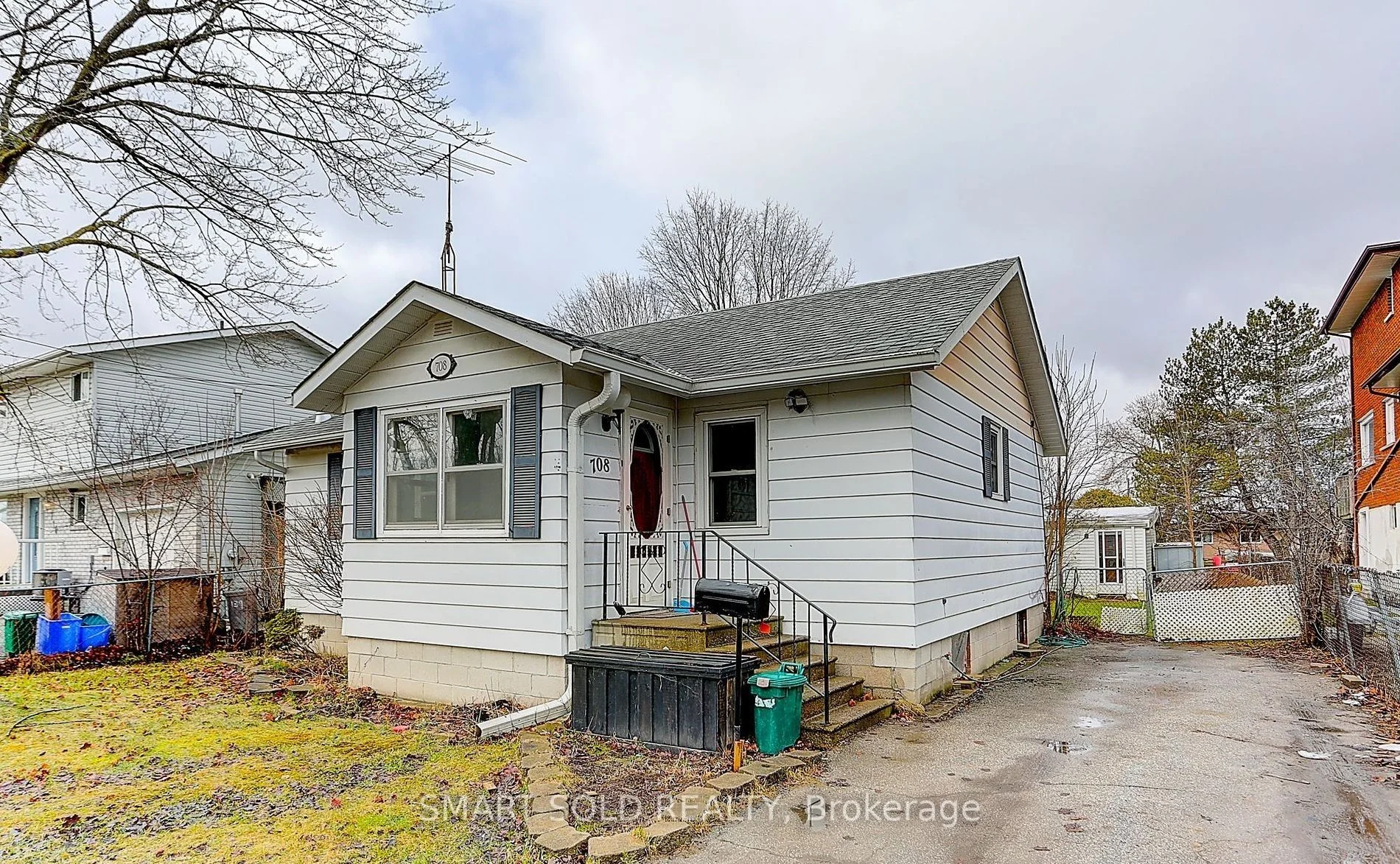 708 Lake Drive S, Georgina, On L4p 1v1