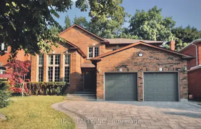 20 Wilfred Court, Richmond Hill, On L4c 8p8