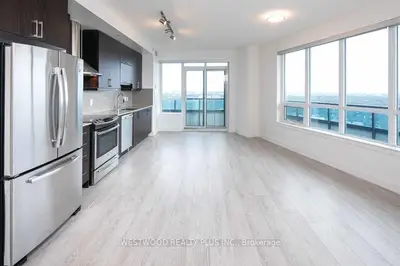 Condo Apartment in Markham