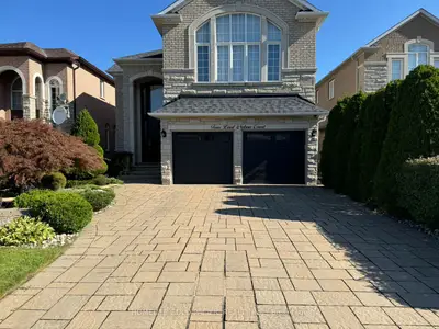 Detached in Richmond Hill