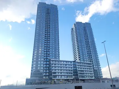 Condo Apartment in Vaughan