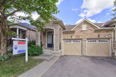 Semi-Detached Condo in Newmarket