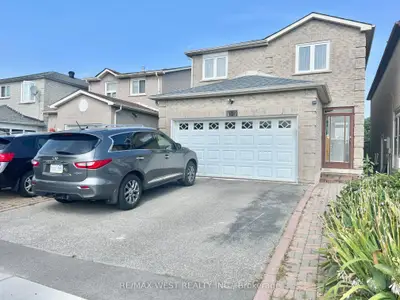 Detached in Markham