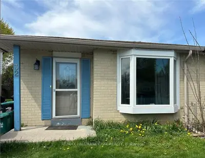 Semi-Detached in New Tecumseth