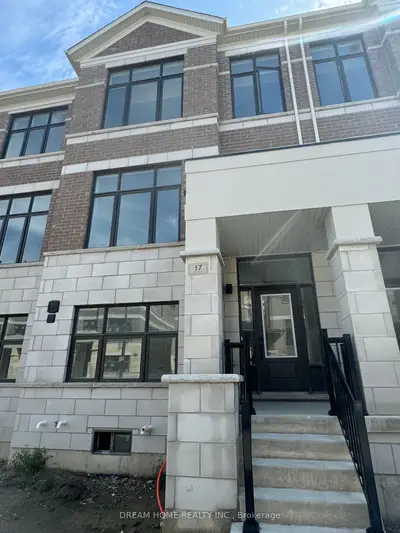 17 Tay Lane, Richmond Hill, On L4s 1n4