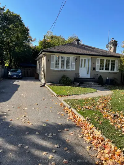 Detached in Richmond Hill