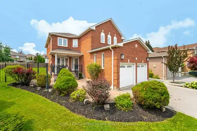Detached in Vaughan