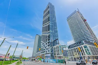 Condo Apartment in Vaughan
