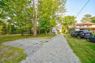 Detached in East Gwillimbury