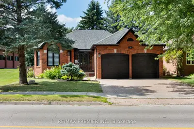 Detached in New Tecumseth