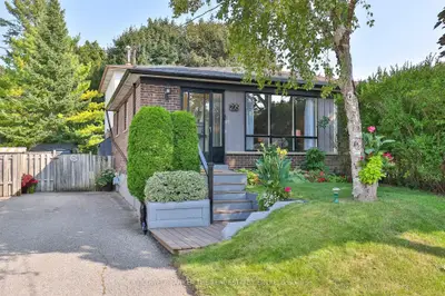Semi-Detached in Newmarket