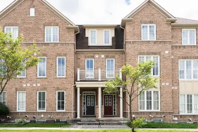 Att/Row/Townhouse in Markham