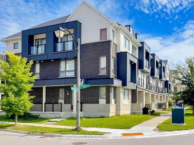 Condo Townhouse in Markham