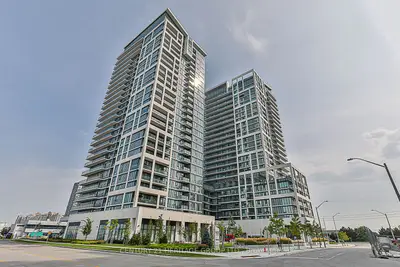 Condo Apartment in Vaughan